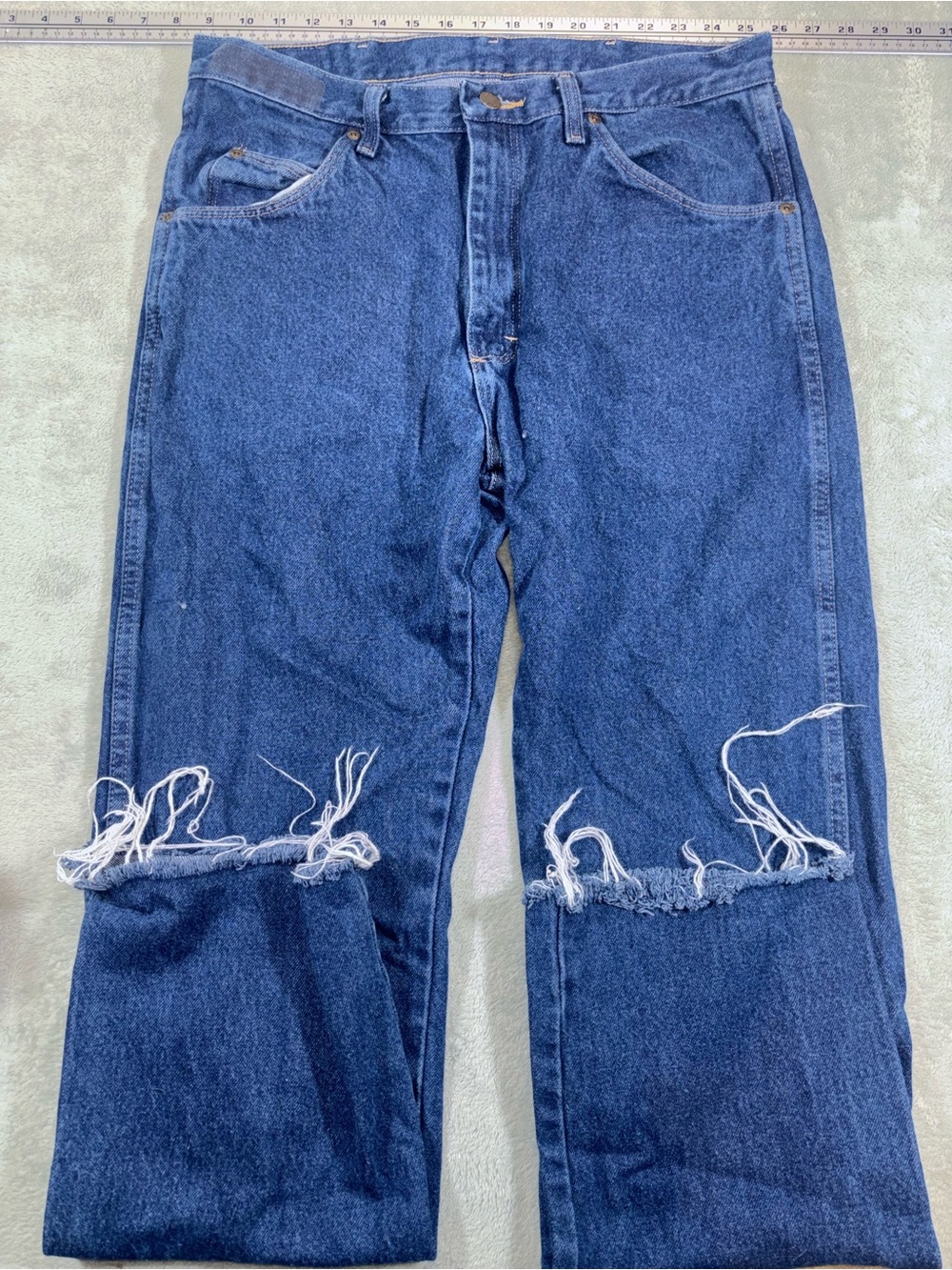 Vintage Wrangler Distressed Raw Hem Jeans Dark Wash Cutoff 34x34 (Fits 34x30)